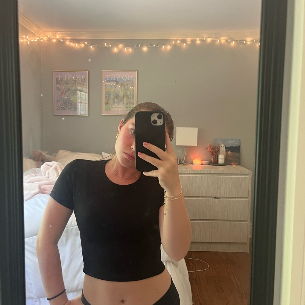 Black Offline by Aerie cropped athletic top #workouttops